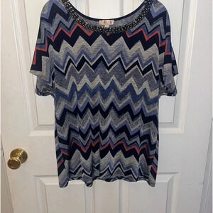 Lavish sz lg womens chevron shirt